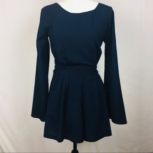 Gianni Bini bell sleeve Navy Romper Size Small